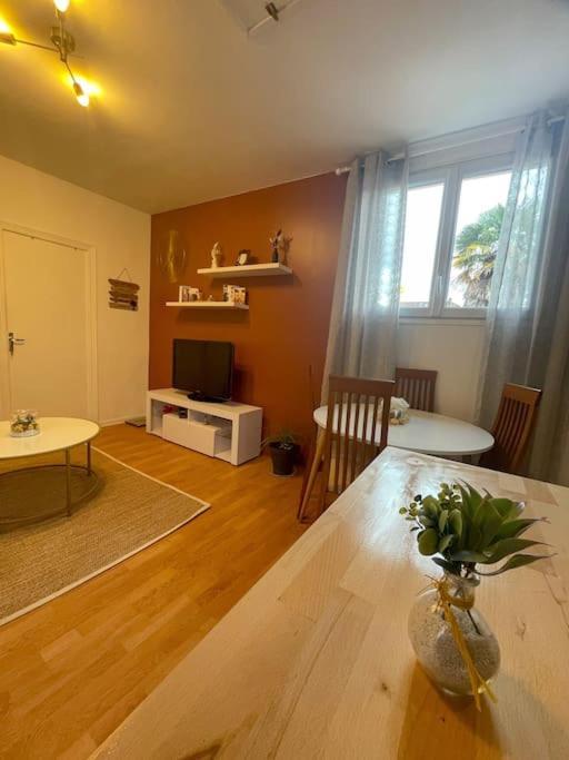 Le Floquet Lägenhet Vitry-sur-Seine Exteriör bild
